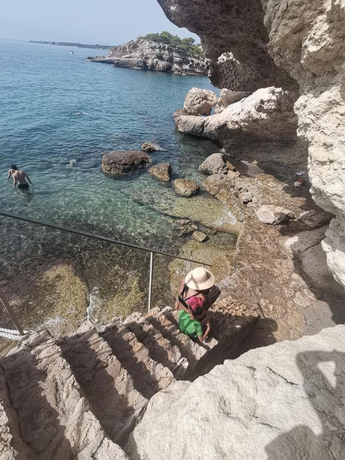 Mediterrani Haus L'Ametlla de Mar Esterno foto